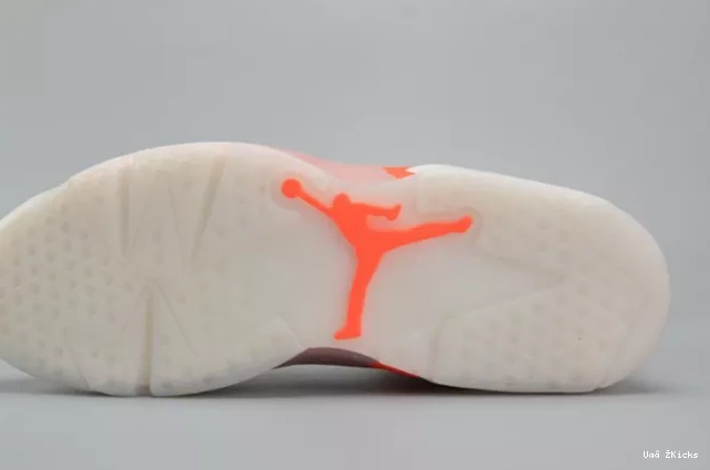 Retro May EyeCatching 657 Aleali CI0550- 4314 Jordan 6 1112